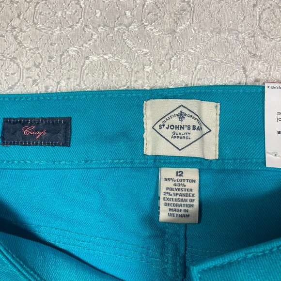 St. John's Bay Womens Turquoise Jean Capri Straight Fit - Picture 4 of 5